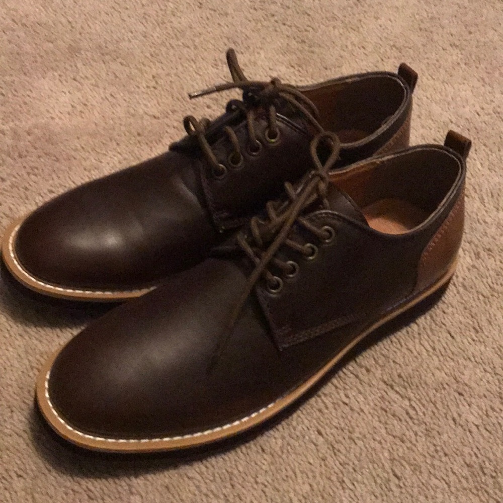 Men’s Tommy Hilfiger Size 8